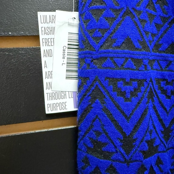 LuLaRoe Black and Blue Geometric Cassie Skirt - Picture 2 of 2